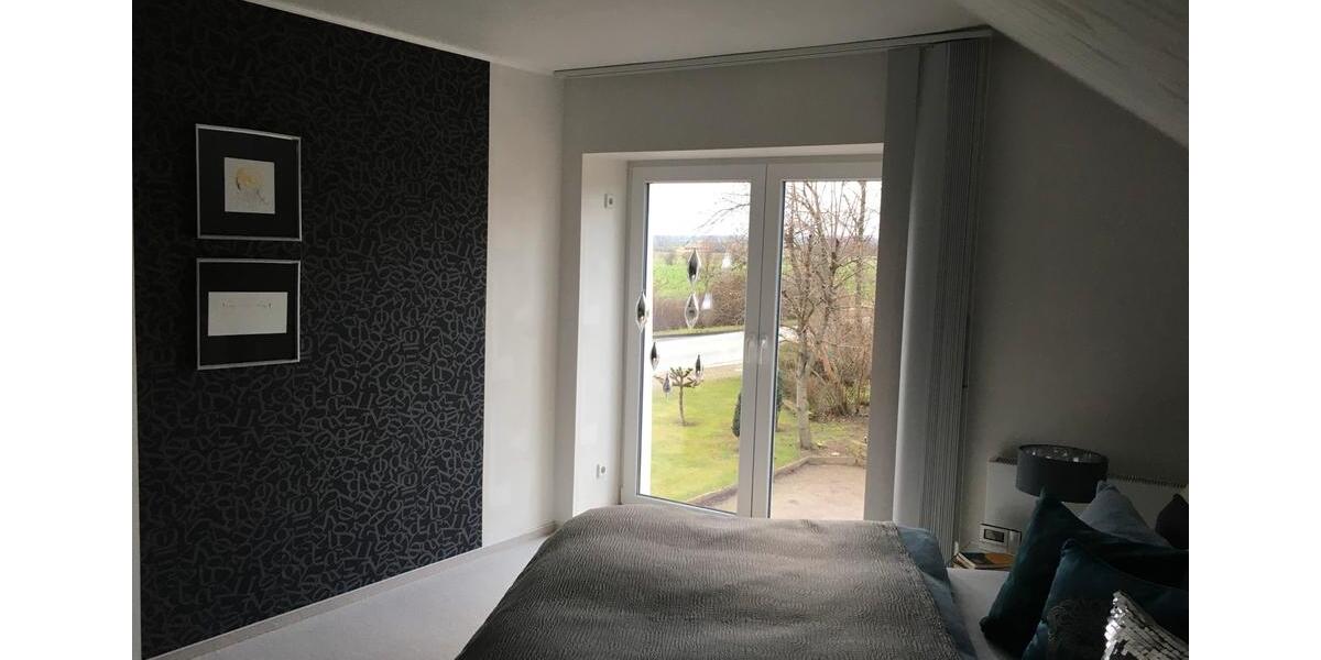 Einfamilienhaus Querfurt - 16 Zimmer, 650 m&sup2;, 270.000&euro; | Angebot:23769110