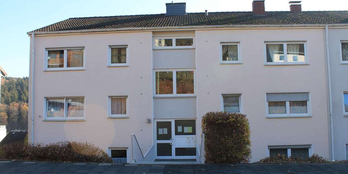 Etagenwohnung Siegen - 3 Zimmer, 72 m&sup2;, 576&euro; | Angebot:27370990