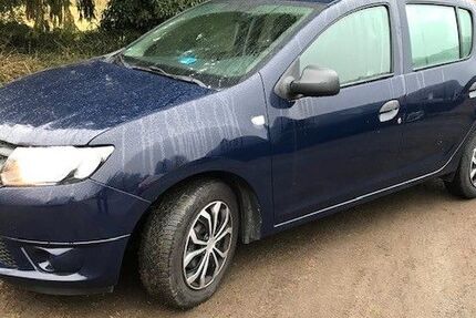 Dacia Sandero 142.300 km 3.950 &euro; Adorf 08626