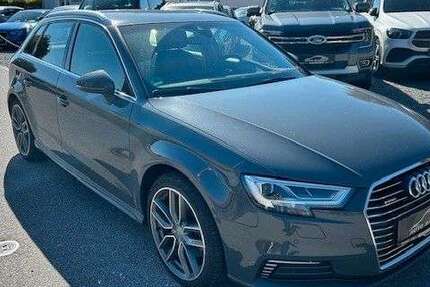 Audi A3 75.000 km 17.990 € Roding 93426
