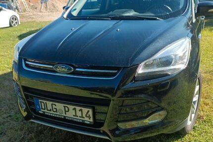 Ford Kuga 125.168 km 10.200 &euro; Holzheim 89438