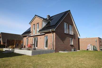 Haus Bleckede - 6 Zimmer, 192 m&sup2;, 549.000&euro; | Angebot:25387147