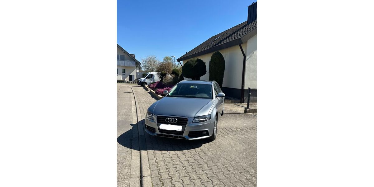Audi A4 288.000 km 5.200 &euro; Kronau 76709