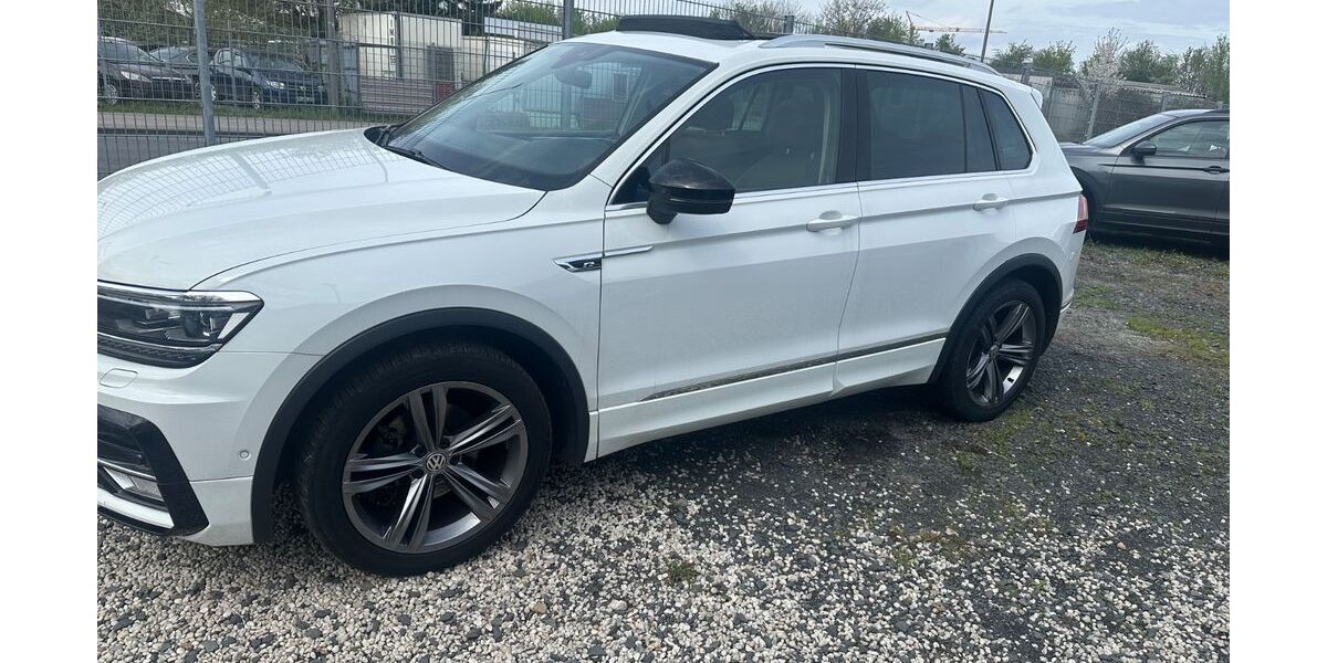 VW Tiguan 199.999 km 17.599 &euro; Troisdorf 53842