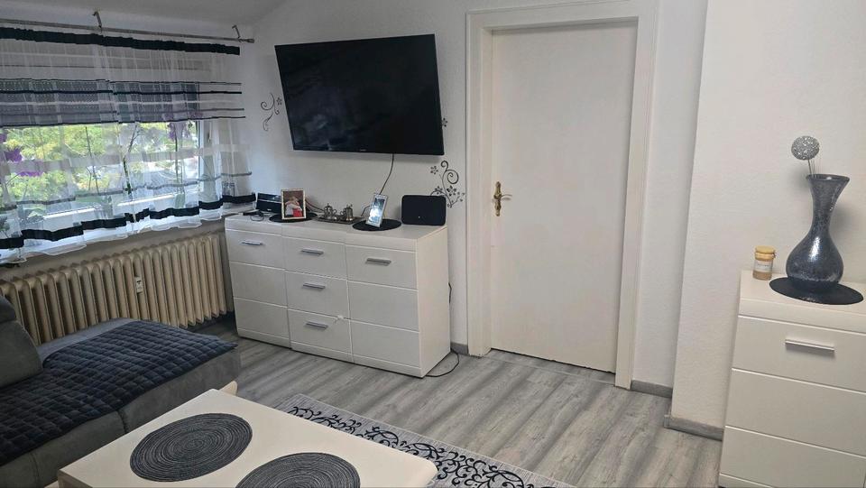 Wohnung 3.5 Zimmer mit Garten und Gartenhaus 3.5 zimmer