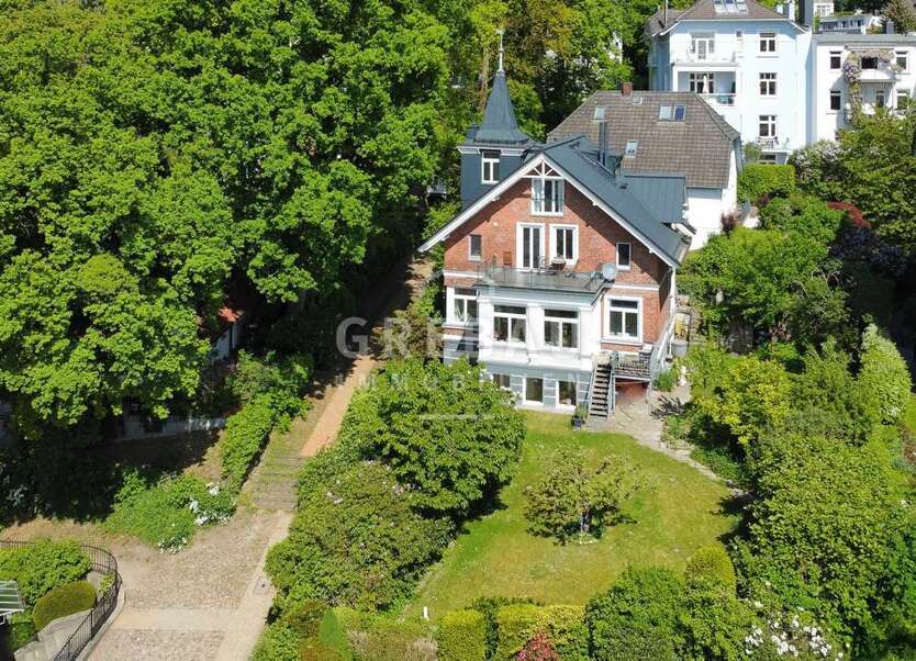 Haus zum Kaufen in Hamburg 2.750.000 € 208 m²