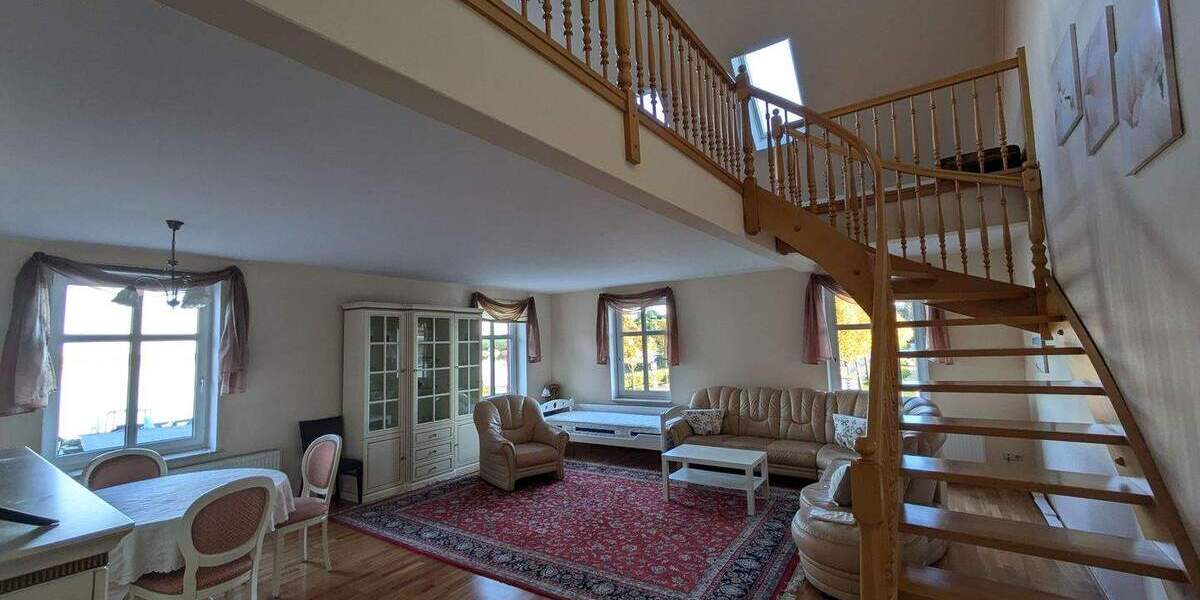 Etagenwohnung Malchow - 3 Zimmer, 200 m&sup2;, 1.250&euro; | Angebot:25707569