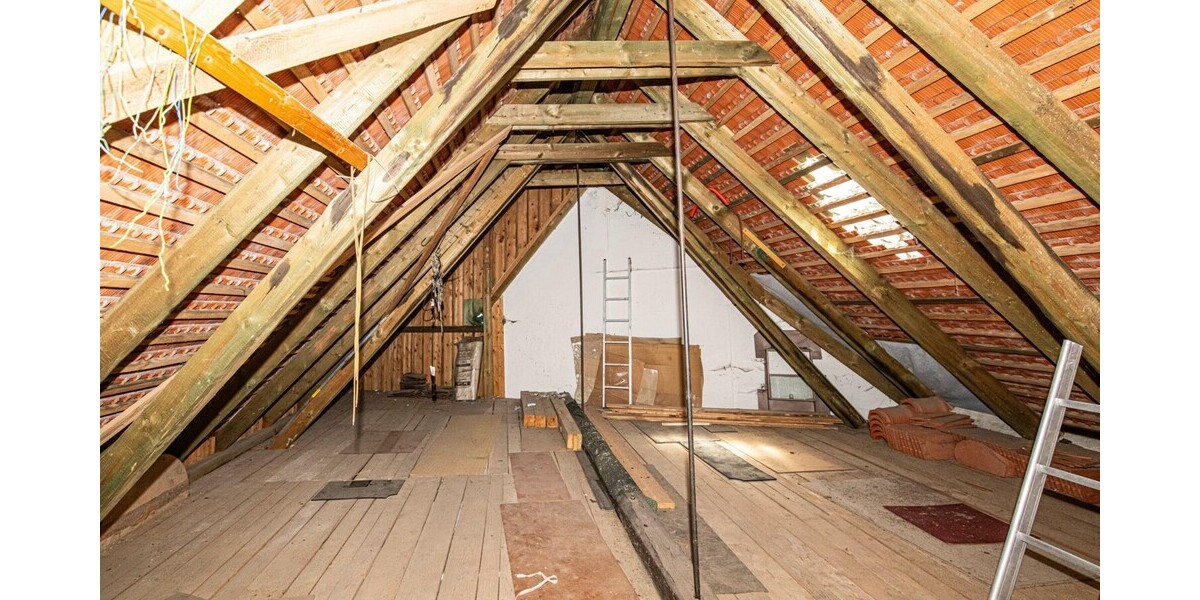 Charme trifft Raum: Historischer Gewölbekeller und Kaminfeuer genießen - Einfamilienhaus Neunburg vorm Wald | Angebot:26801236