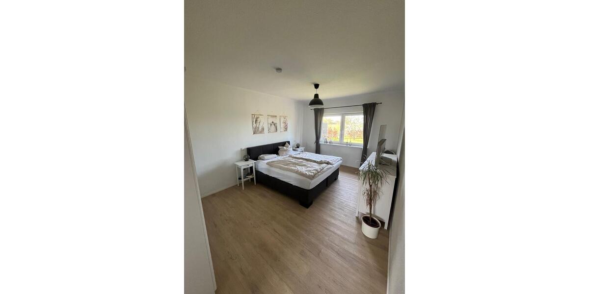Bungalow Westoverledingen - 3 Zimmer, 124 m&sup2;, 1.150&euro; | Angebot:26229529