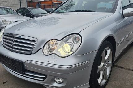 Mercedes-Benz C 180 234.000 km 4.500 &euro; Hattersheim 65795