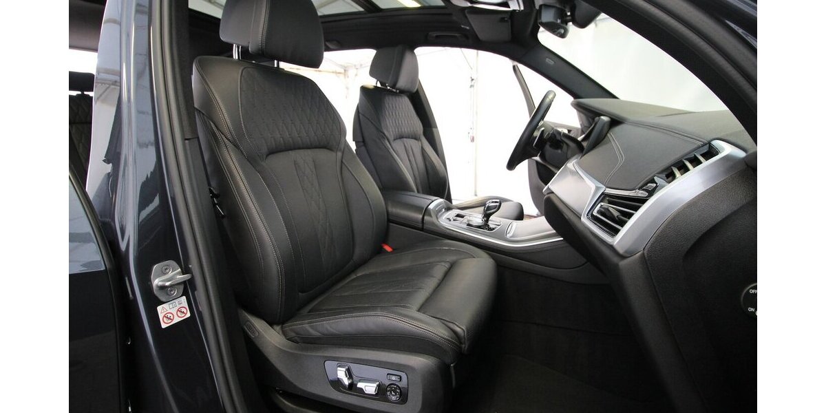 BMW X5 xDrive 40d M Sport LUFT+AHK+PANO-DACH+HEAD-UP 138.527 km 53.900 &euro; Hagenow 19230