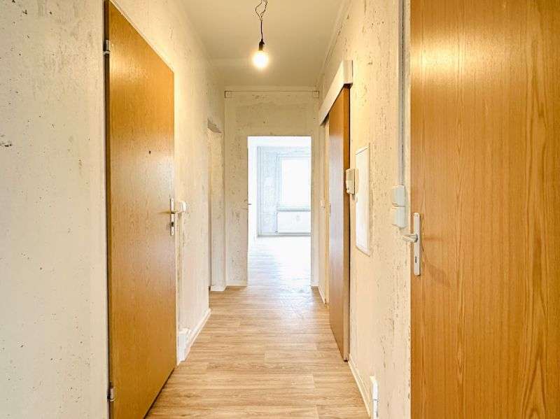 Etagenwohnung Freital Deuben - 3 Zimmer, 61 m&sup2;, 391&euro; | Angebot:26699070