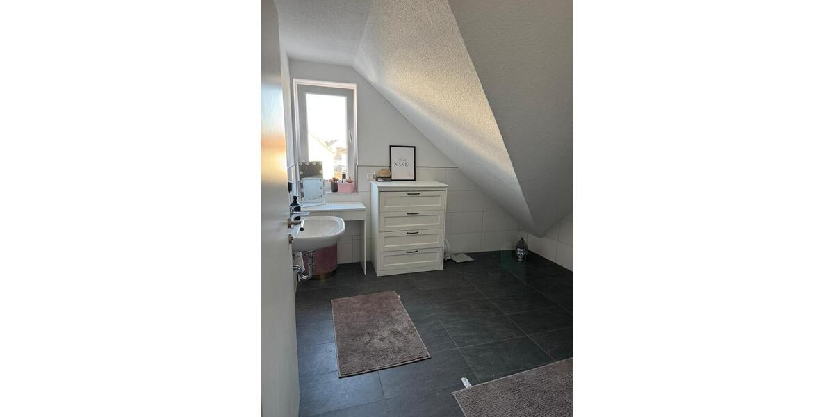 Maisonettenwohnung Kronau - 4 Zimmer, 115 m&sup2;, 1.400&euro; | Angebot:25700124