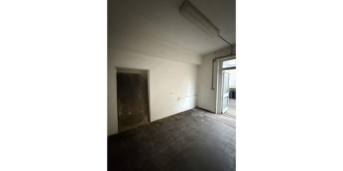 Gewerbefläche mit Rolltor & Starkstrom - Hemer-Deilinghofen zimmer