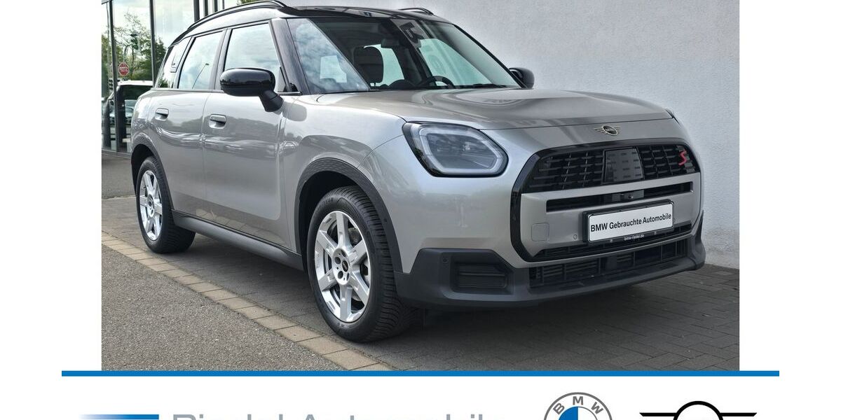 Mini Countryman S (Cooper) 24.799 km 34.990 &euro; Dinslaken 46535