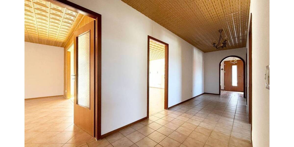 Einfamilienhaus Tuttlingen Nendingen - 6 Zimmer, 199 m&sup2;, 349.000&euro; | Angebot:26343237