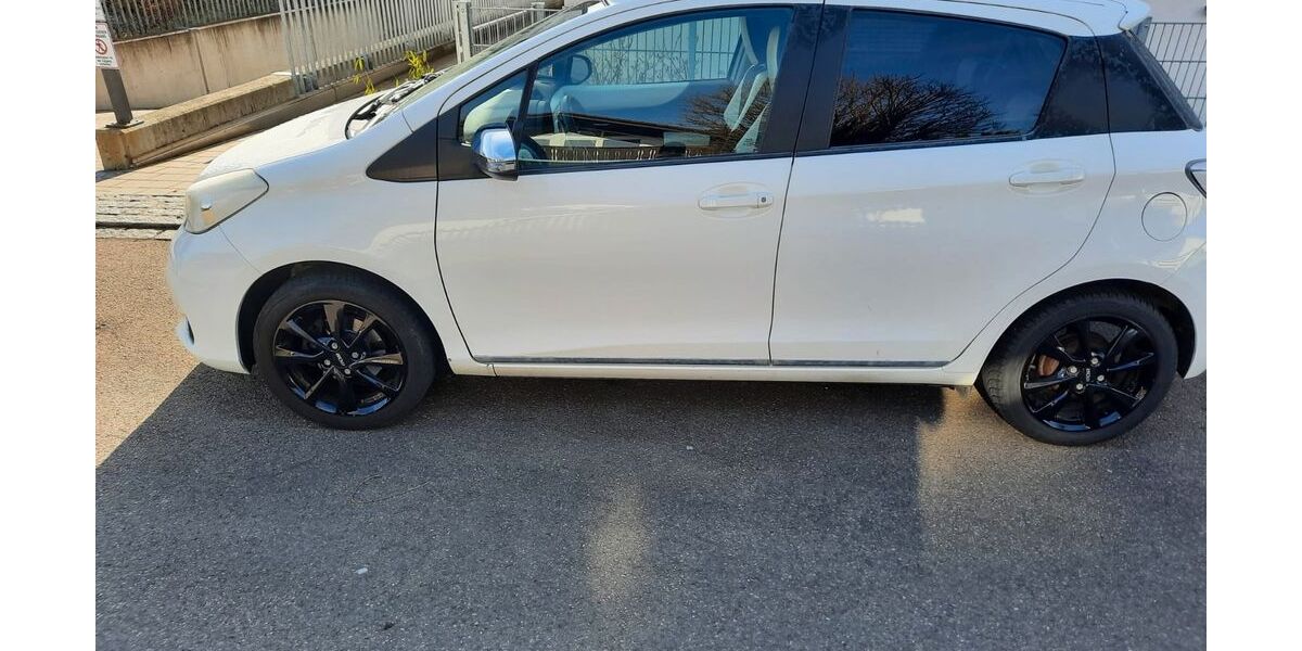 Toyota Yaris 145.000 km 7.400 &euro; Ulm 89079