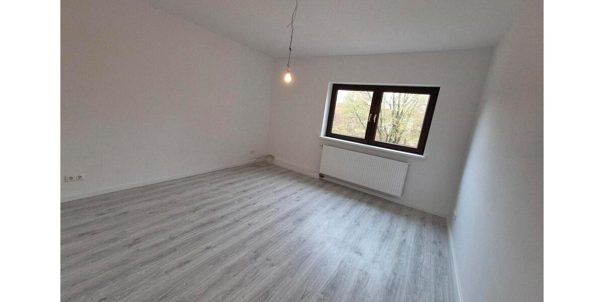 Reihenhaus Preetz - 3 Zimmer, 91 m&sup2;, 1.290&euro; | Angebot:26299549