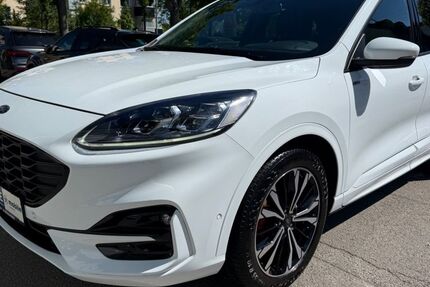 Ford Kuga 139.995 km 16.950 &euro; München 81243