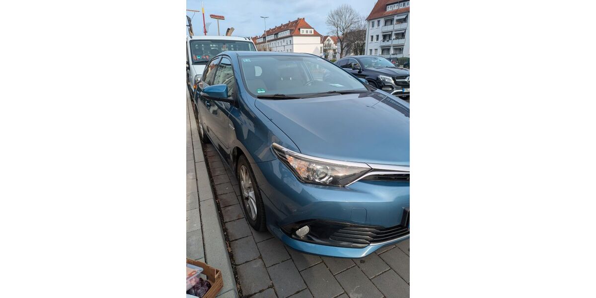 Toyota Auris 168.000 km 10.500 &euro; Neu-Isenburg 63263