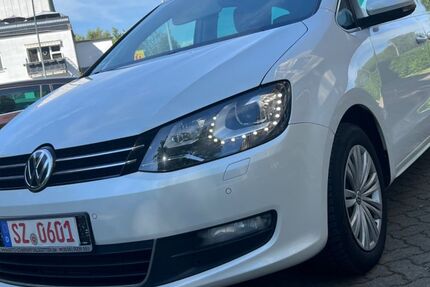 VW Sharan 208.000 km 15.349 &euro; Salzgitter 38226