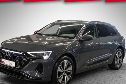 Audi Q8 e-tron 30.636 km 44.850 &euro; Stuttgart 70563