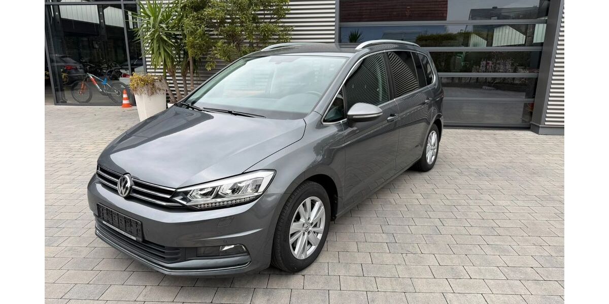 VW Touran 160.475 km 16.900 &euro; Postbauer-Heng 92353