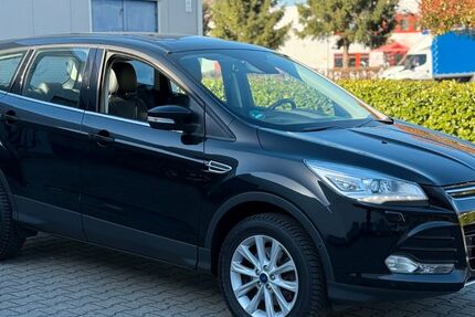 Ford Kuga 104.515 km 12.500 &euro; Alsdorf 52477