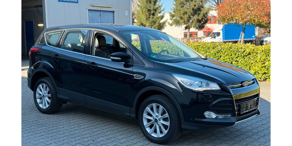 Ford Kuga 104.515 km 12.500 &euro; Alsdorf 52477