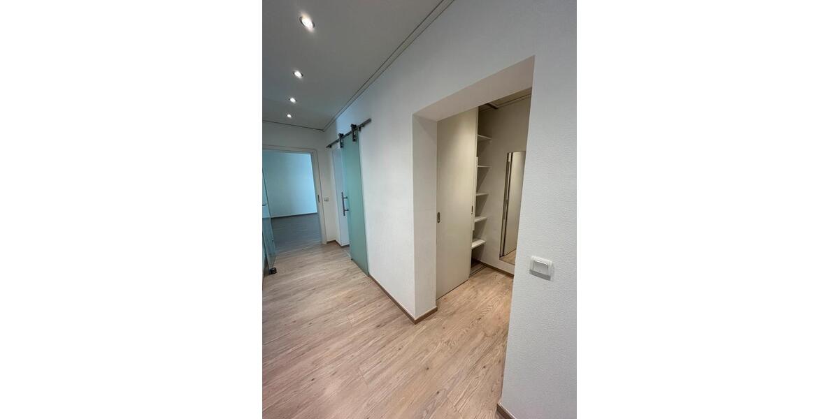 Etagenwohnung Bad Homburg vor der Höhe Gonzenheim - 3 Zimmer, 69 m&sup2;, 315.000&euro; | Angebot:27016017