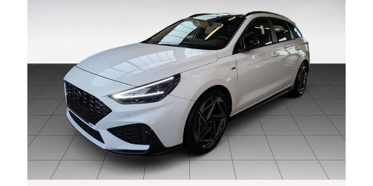 Hyundai i30 28.010 km 24.880 &euro; Limburg 65555
