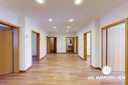 Wohnung Hessisch Oldendorf - 6 Zimmer, 140 m&sup2;, 800&euro; | Angebot:26862704