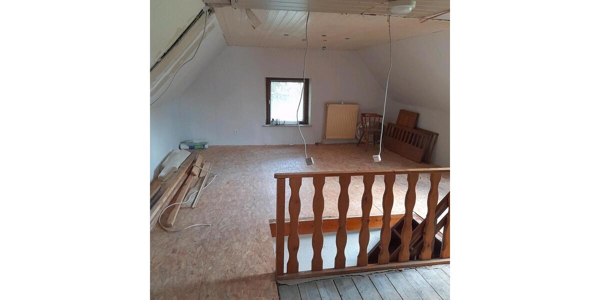 Einfamilienhaus Hemmoor - 5 Zimmer, 150 m&sup2;, 145.000&euro; | Angebot:26958657