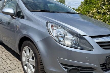 Opel Corsa 105.696 km 4.499 &euro; Urbach 56317