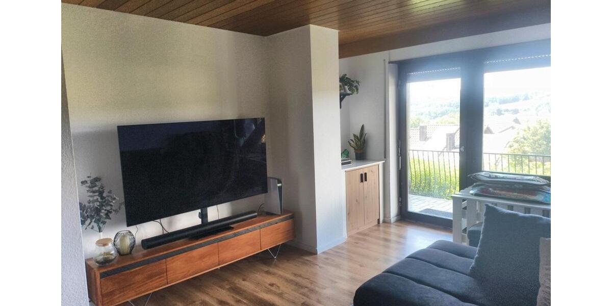 Einfamilienhaus Elztal - 10 Zimmer, 280 m&sup2;, 400.000&euro; | Angebot:26953202