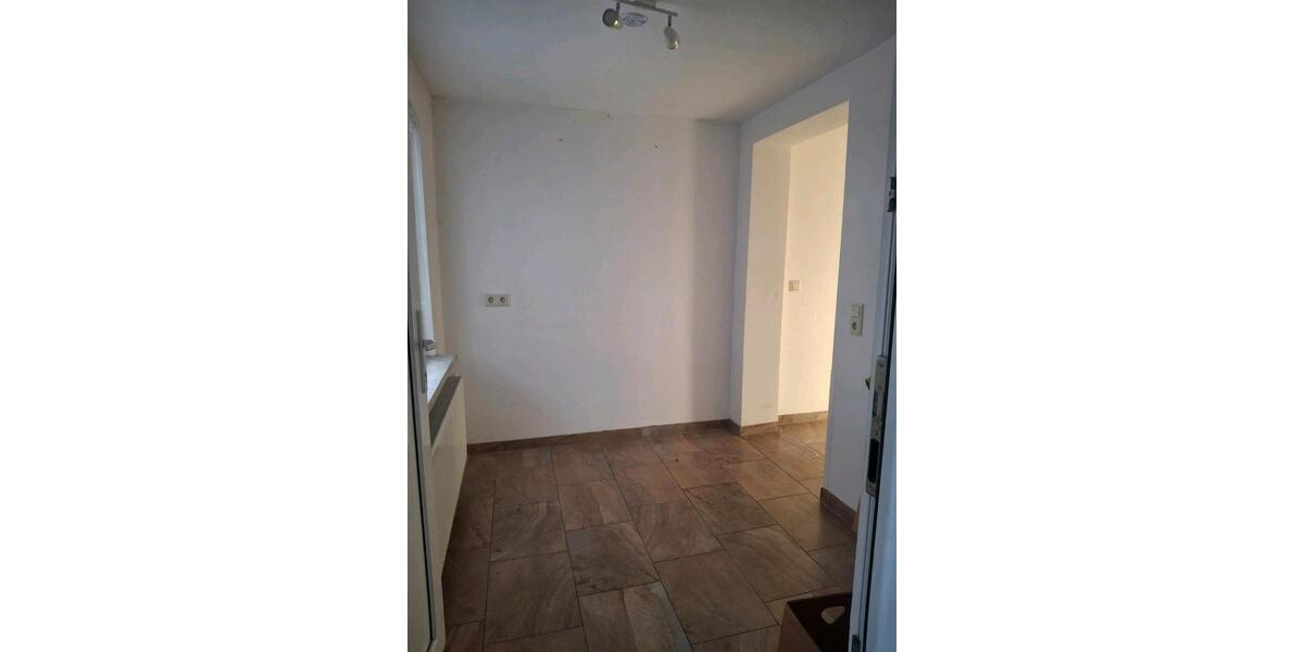 Wohnhaus in PLZ 15320 Klein Barnim zu vermieten 2 zimmer