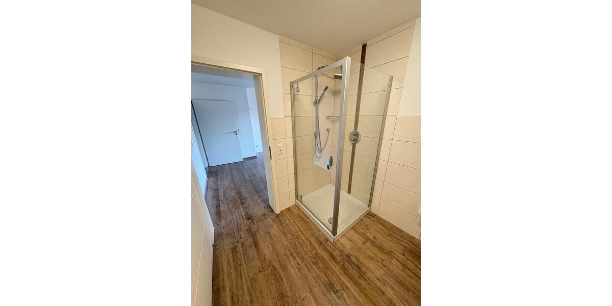 Etagenwohnung Meppen - 2 Zimmer, 65 m&sup2;, 186.000&euro; | Angebot:25884150