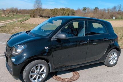 Smart ForFour 45.791 km 7.600 &euro; Langenbruck 85084