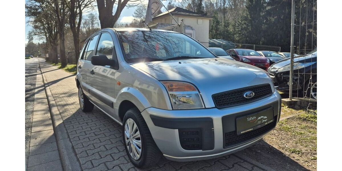Ford Fusion 89.000 km 3.499 &euro; Hadamar 65589