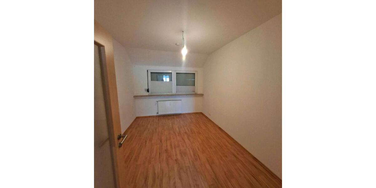 Gewerbeobjekt Forchheim - 1.200&euro; | Angebot:26375499