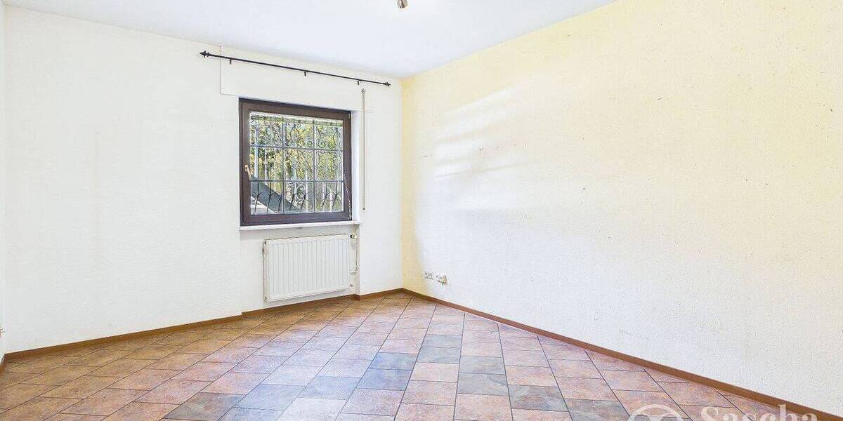 Großzügiges Anwesen in ruhiger Waldrandlage - Pool, Sauna, Wintergarten, Balkon u. Doppelgarage - Einfamilienhaus Spiesen-Elversberg Elversberg | Angebot:26178654