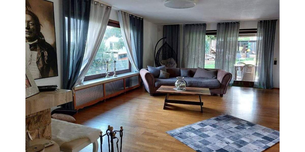 Bungalow Freisen Reitscheid - 8 Zimmer, 290 m&sup2;, 445.000&euro; | Angebot:25683938