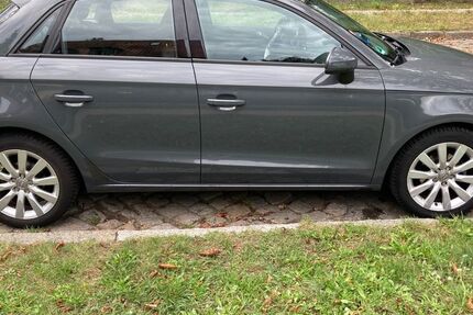 Audi A1 95.000 km 14.500 € Berlin 12207