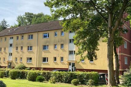 Großzügi geschnittene 3-Zimmer-Wohnung in Flensburg Mürwik mit Balkon und ÉBK 3 zimmer