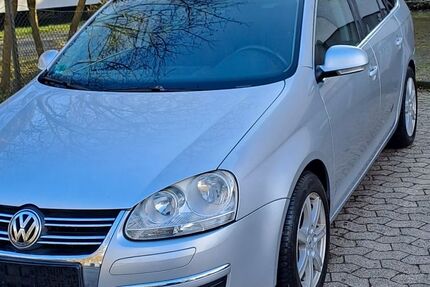 VW Golf 230.000 km 3.500 &euro; Bad Driburg 33014