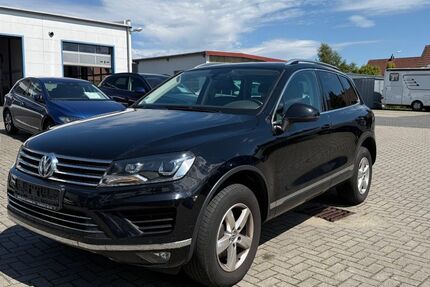 VW Touareg 170.400 km 21.300 € Vohenstrauss 92648