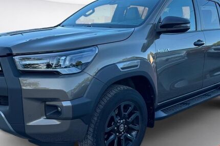 Toyota Hilux 95.439 km 39.990 &euro; München 81825