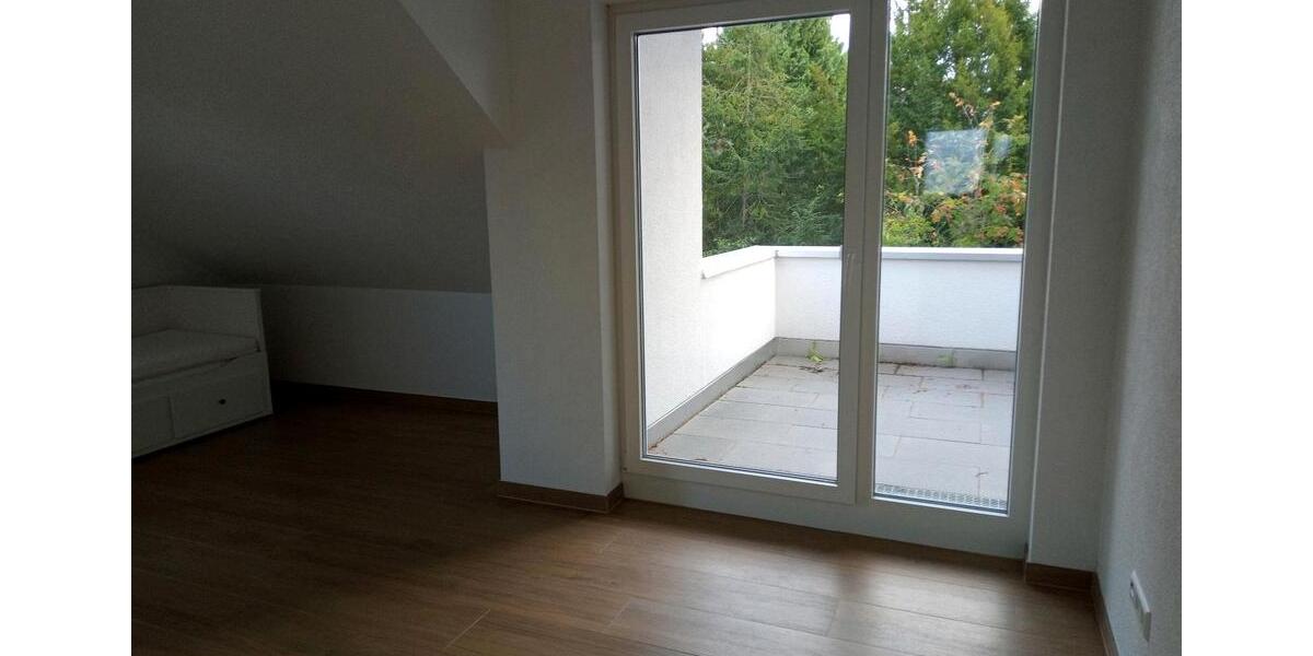 Maisonettenwohnung Waiblingen - 7 Zimmer, 170 m&sup2;, 2.490&euro; | Angebot:26310142