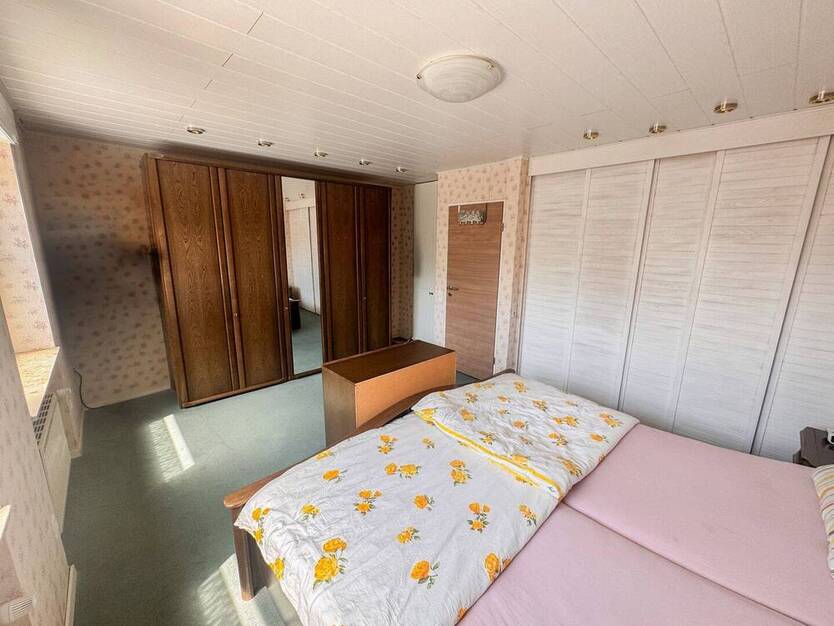 Familienfreundliches Reihenmittelhaus mit Tiefgarage und Garten in ruhiger Lage von Scherpenseel