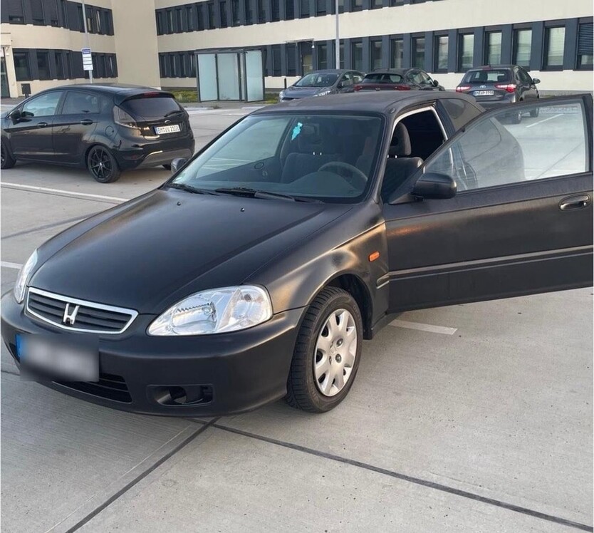 Honda Civic 212.000 km 3.162 € Kerpen 50171